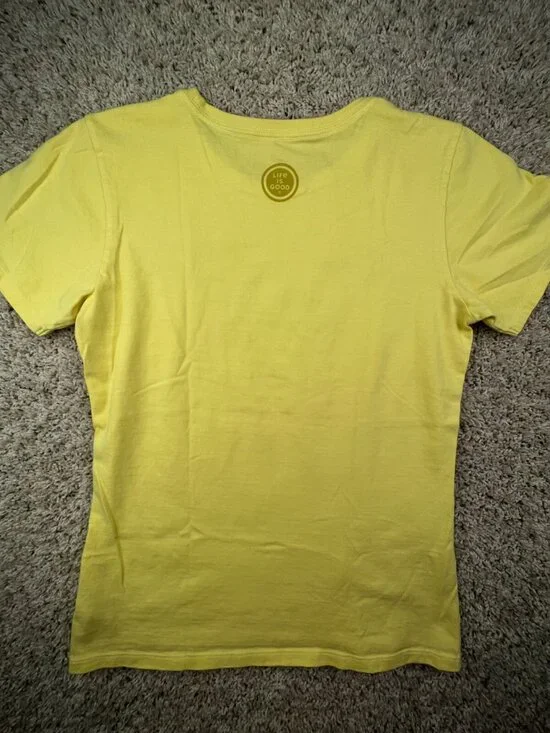 Life Is Good Women’s T-shirt Small Yellow Crusher Tee Crew Neck Class Of ‘20 - Picture 8 of 8